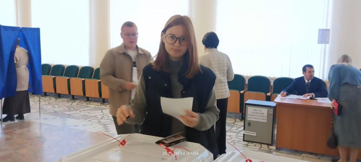 Сабаның 2482 номерлы сайлау участогында тавыш бирү оешкан төстә дәвам итә