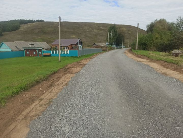Елышта юлларны төзекләндерделәр
