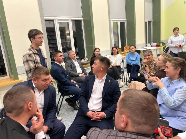 Сабада яңа психологик үзәк: аны яшьләр ничек күзаллый?
