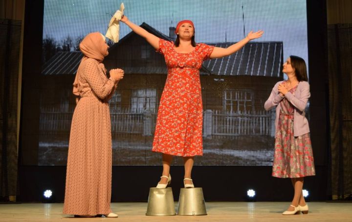 Шәмәрдәндә  участок хастаханәсенең 95 еллыгын мәдәният йортында «Тапшырылмаган хатлар» исемле театральләштерелгән тамаша белән билгеләп үттеләр