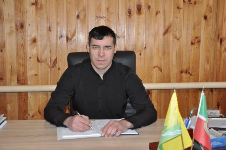 Уңыш көткәнгә түгел, эшләгән коллективка килә