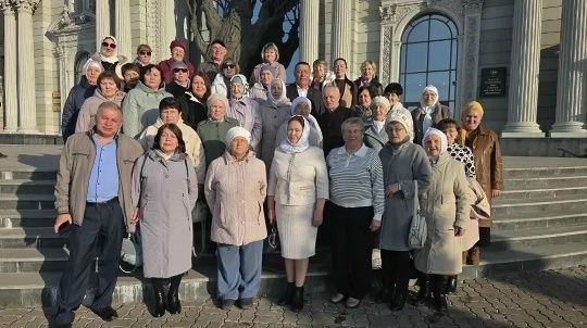 Саба үзәк китапханәсе “Өлкәннәр”, “Сөембикә”, “Мишә дулкыннары” клуб берләшмәләре белән берлектә Казанга сәяхәт оештырды