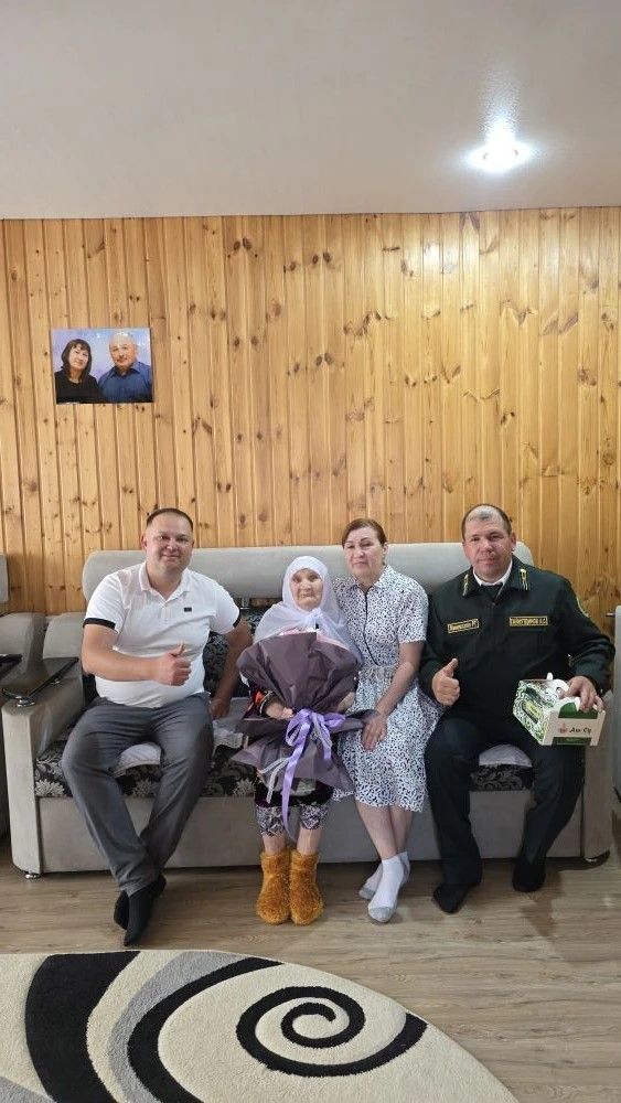 Сабабаш авылында яшәүче Касимова Мөсәлия Төхбәт кызы үзенең 90 яшьлек юбилеен билгеләп үтте