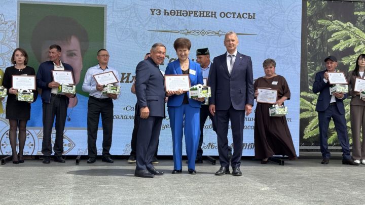 Үз һөнәрләренең осталары
