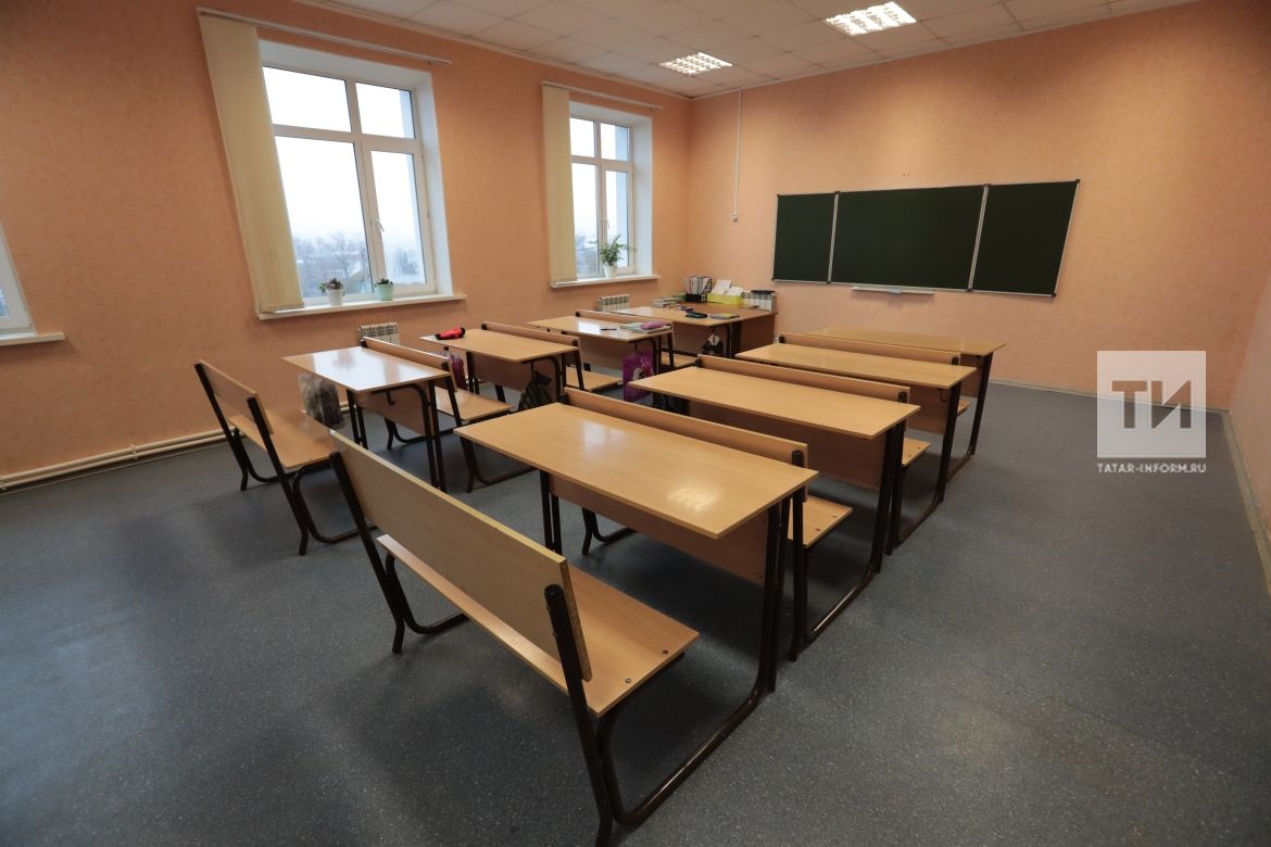 Яңа парталар укчыларны көтә