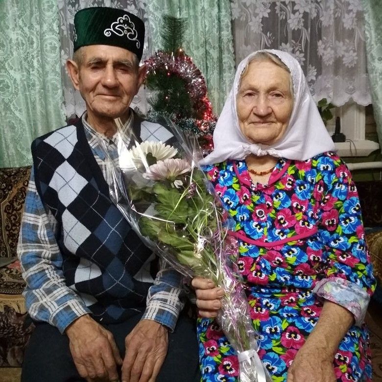 Олы Шыңар авылында яшәүче Миннесәвия Гайнетдин кызы Сабировага – 80 яшь