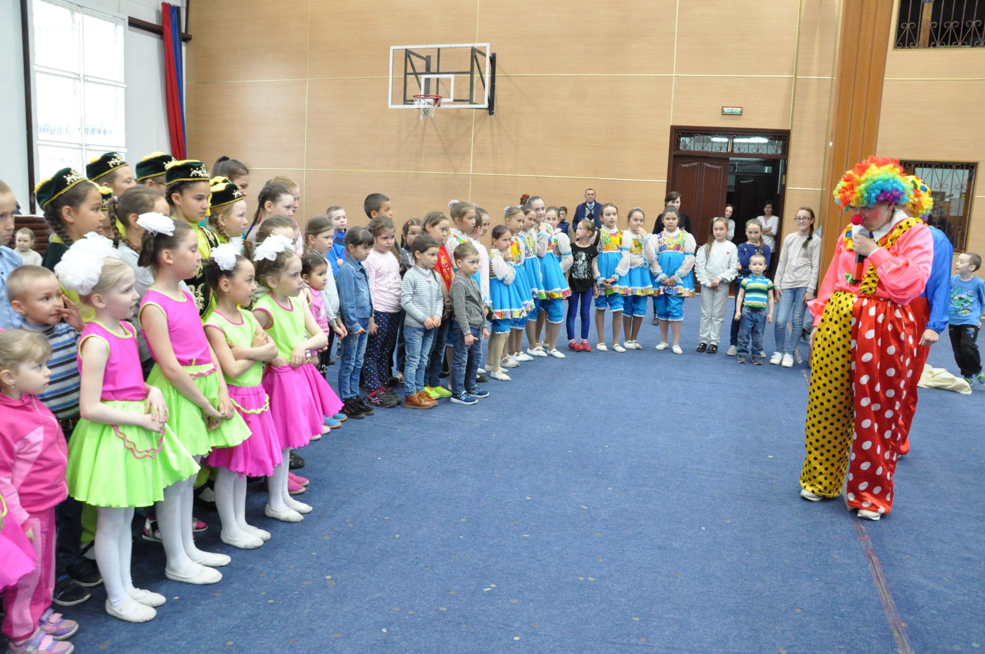 БӘЙРӘМГӘ 11 АЙЛЫК АЙЗАТ ТА  КИЛДЕ