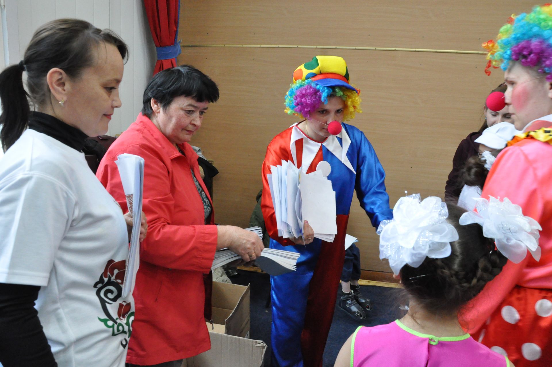 БӘЙРӘМГӘ 11 АЙЛЫК АЙЗАТ ТА  КИЛДЕ