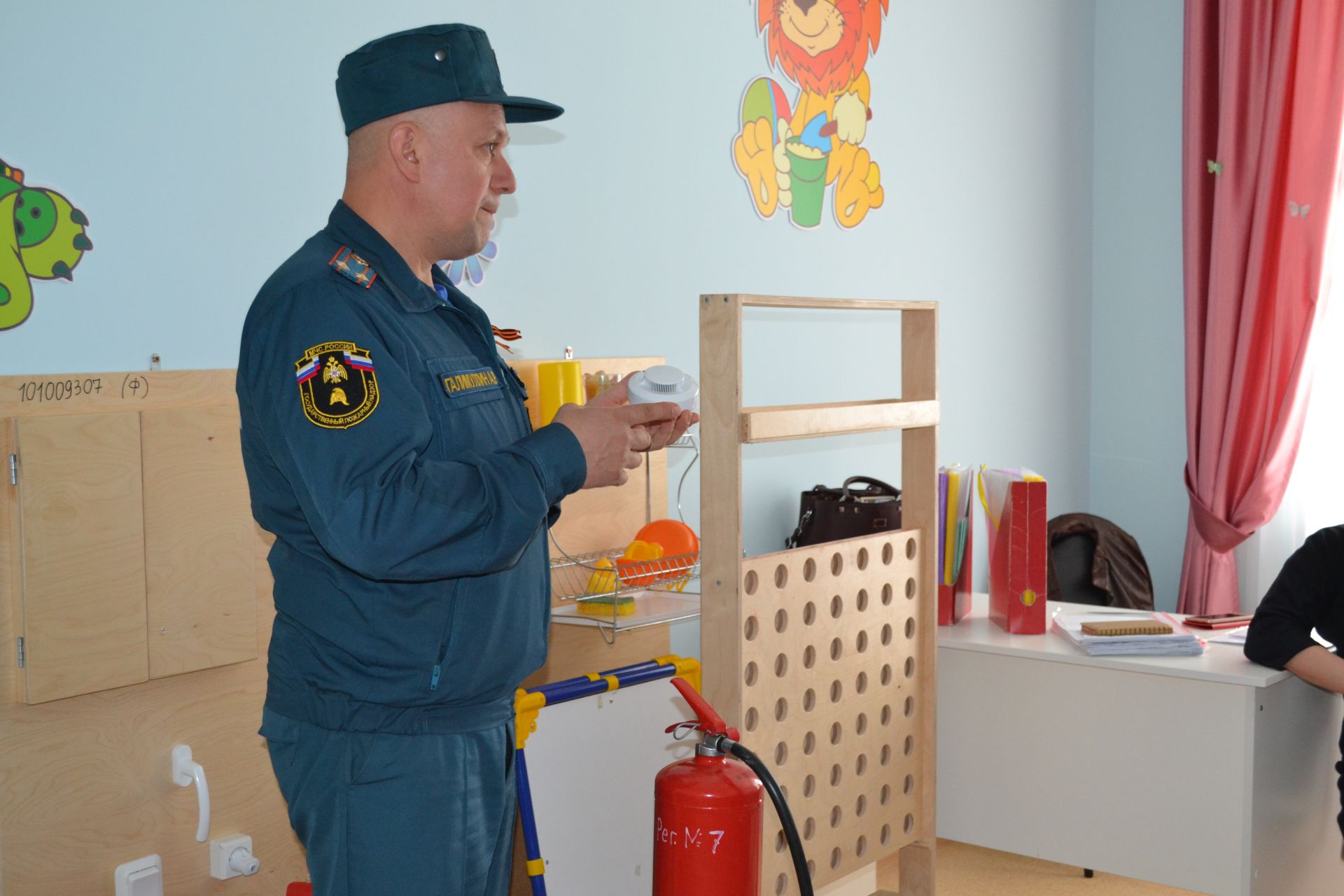 Занятие  на тему: «Обеспечение пожарной безопасности на объектах социальной защиты»