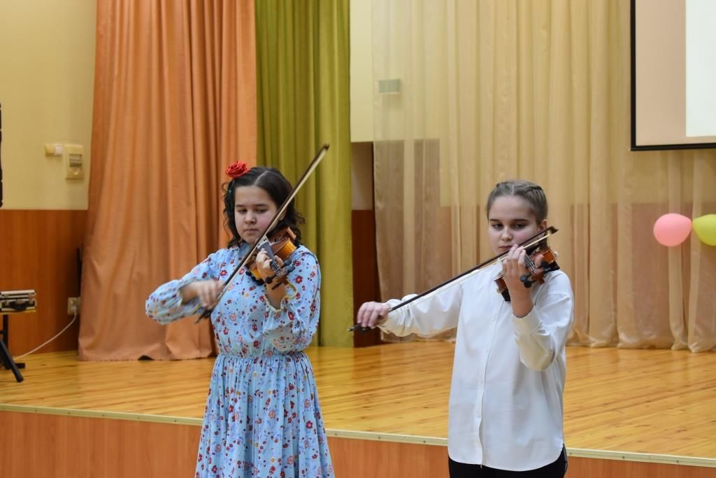 Саба балалар сәнгать мәктәбенең отчет концерты