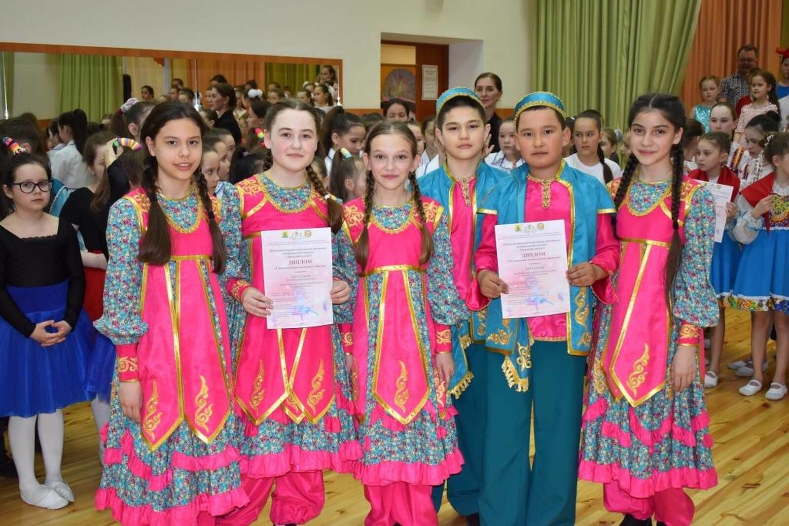 Сәнгать мәктәбендә “Бию-ул тормыш” мәктәп күләм бию конкурсы узды