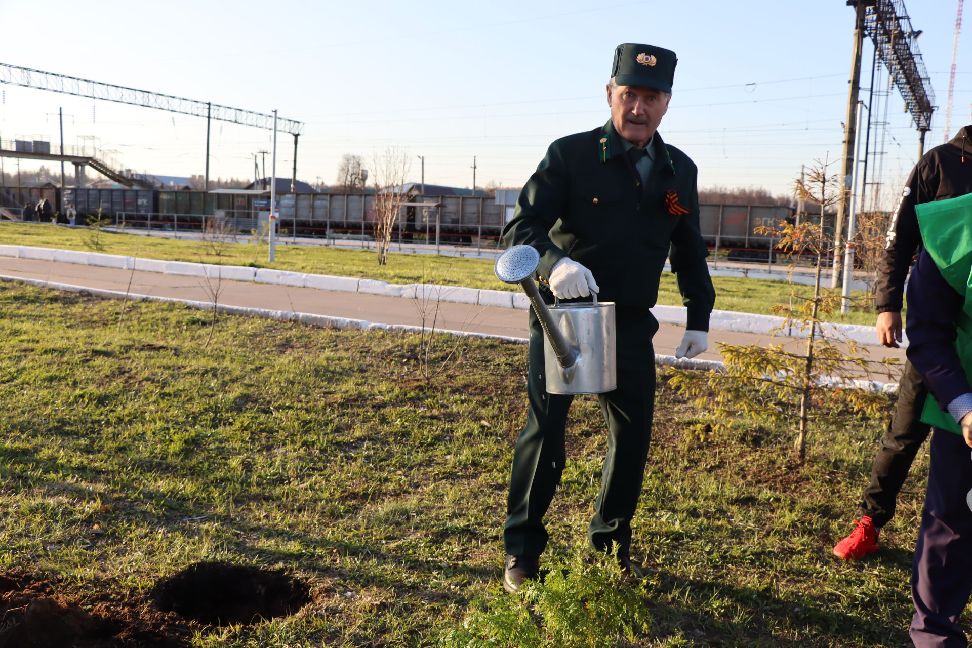 “Үлемсез  полк” йөрешен Шәмәрдән хезмәт  коллективлары  башлады