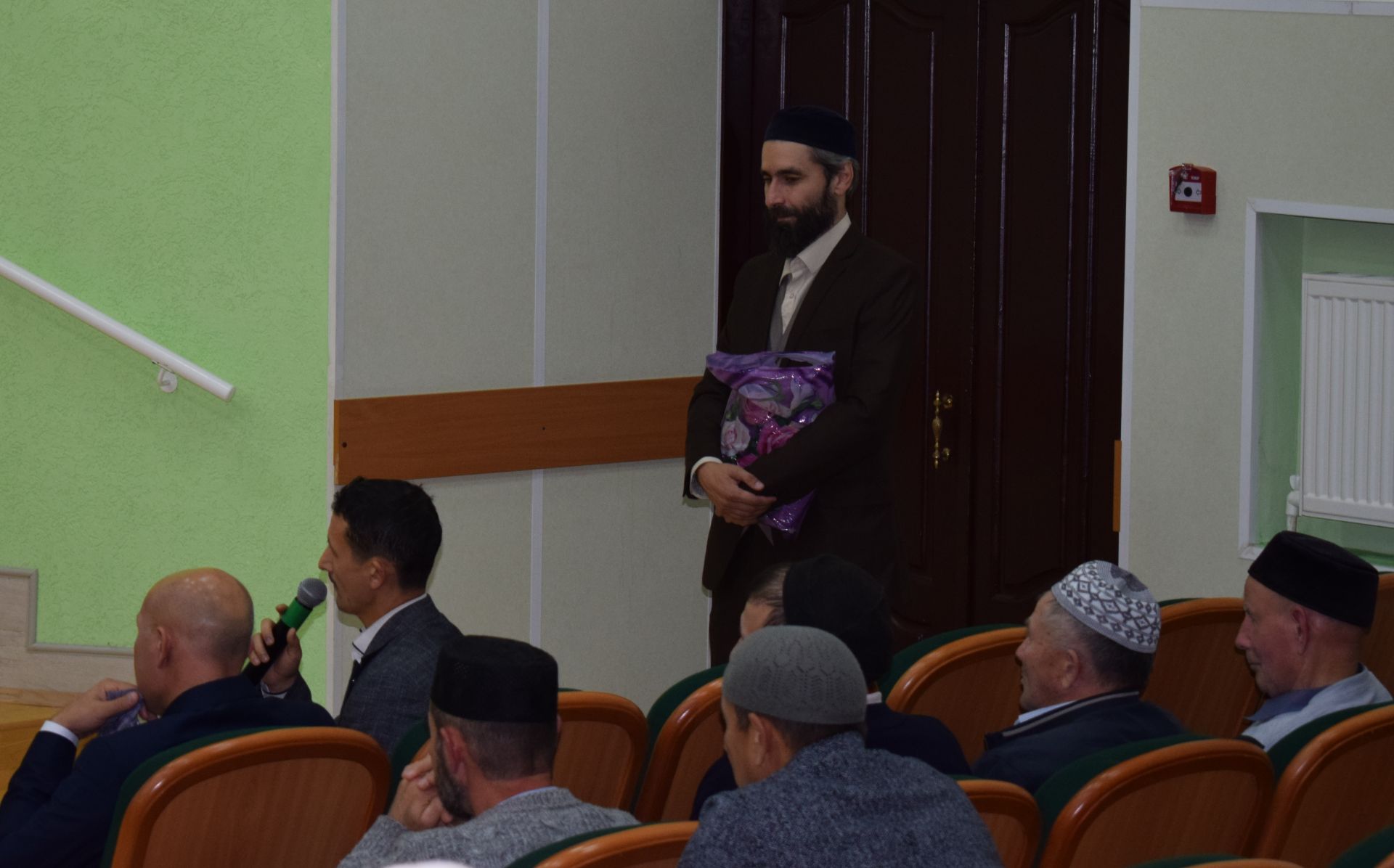 Шәмәрдән мәдәният йортында узган Мәүлид бәйрәмендә галәмнең иң бөек кешесен зурладылар