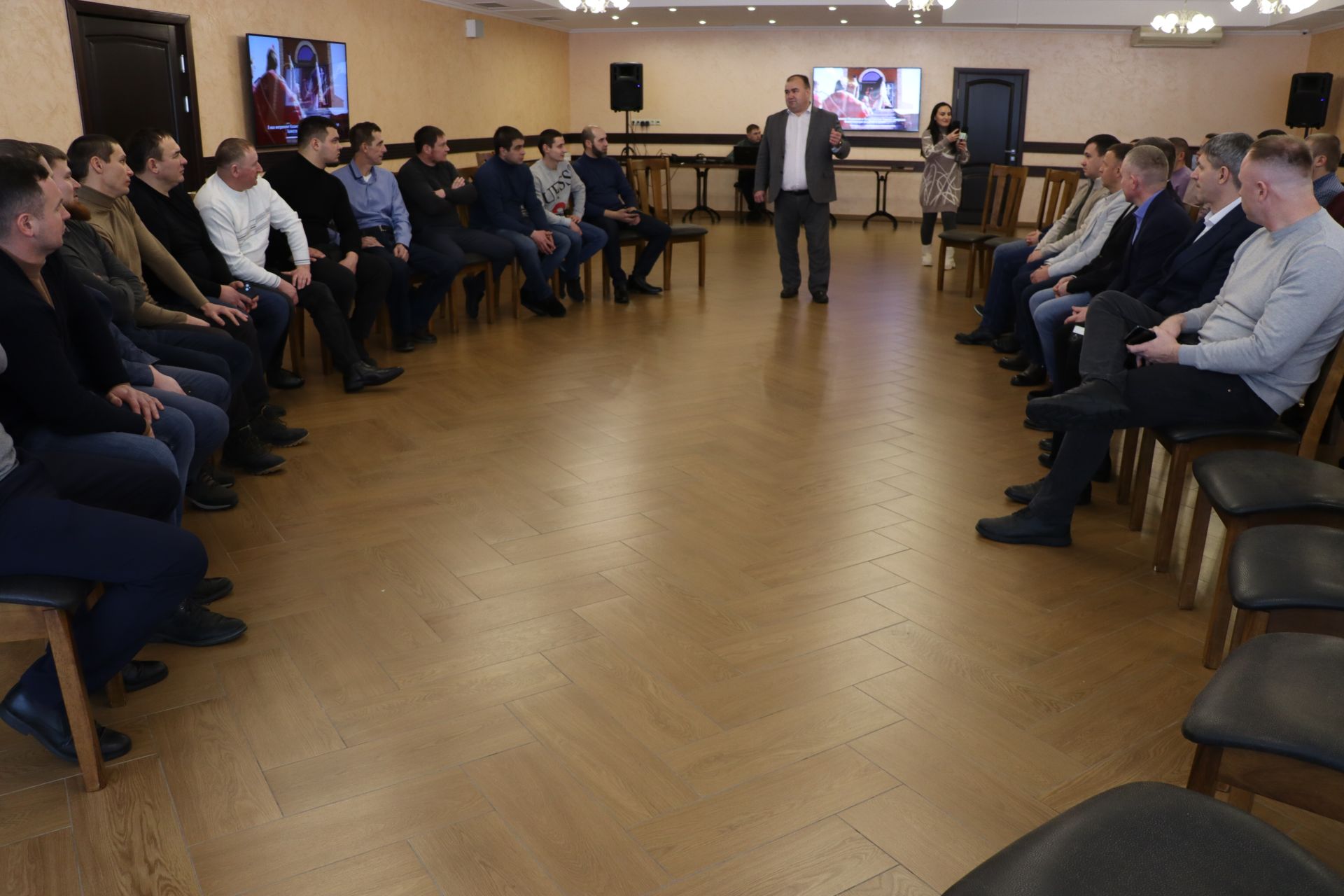 Саба районына Нижгарның Пилнә районы Сафаҗәй авылы  эшмәкәрләре килде