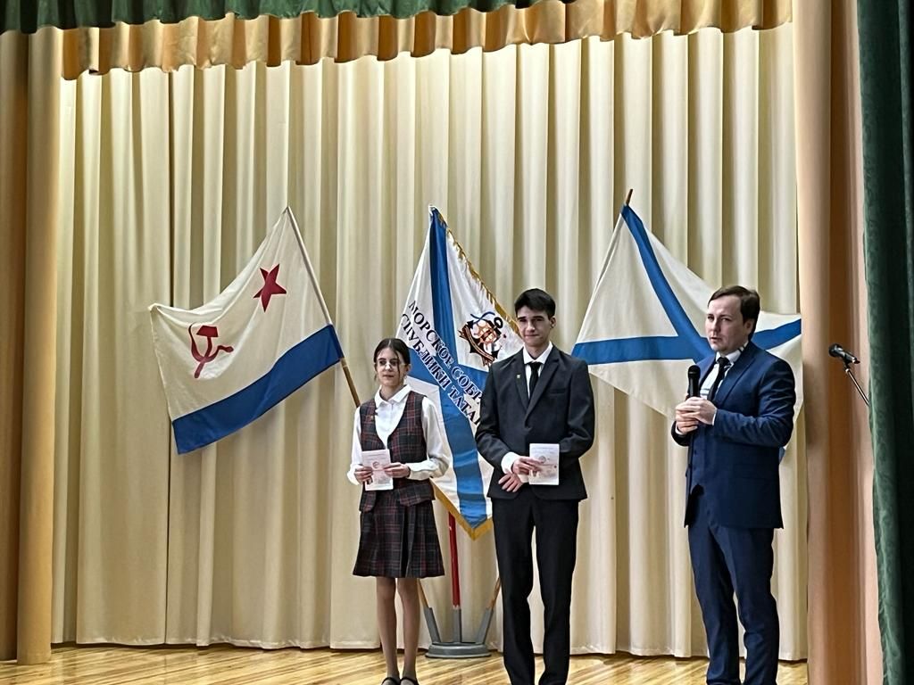 Юлбат мәктәбендә диңгезчеләр белән очрашу узды [+фото]