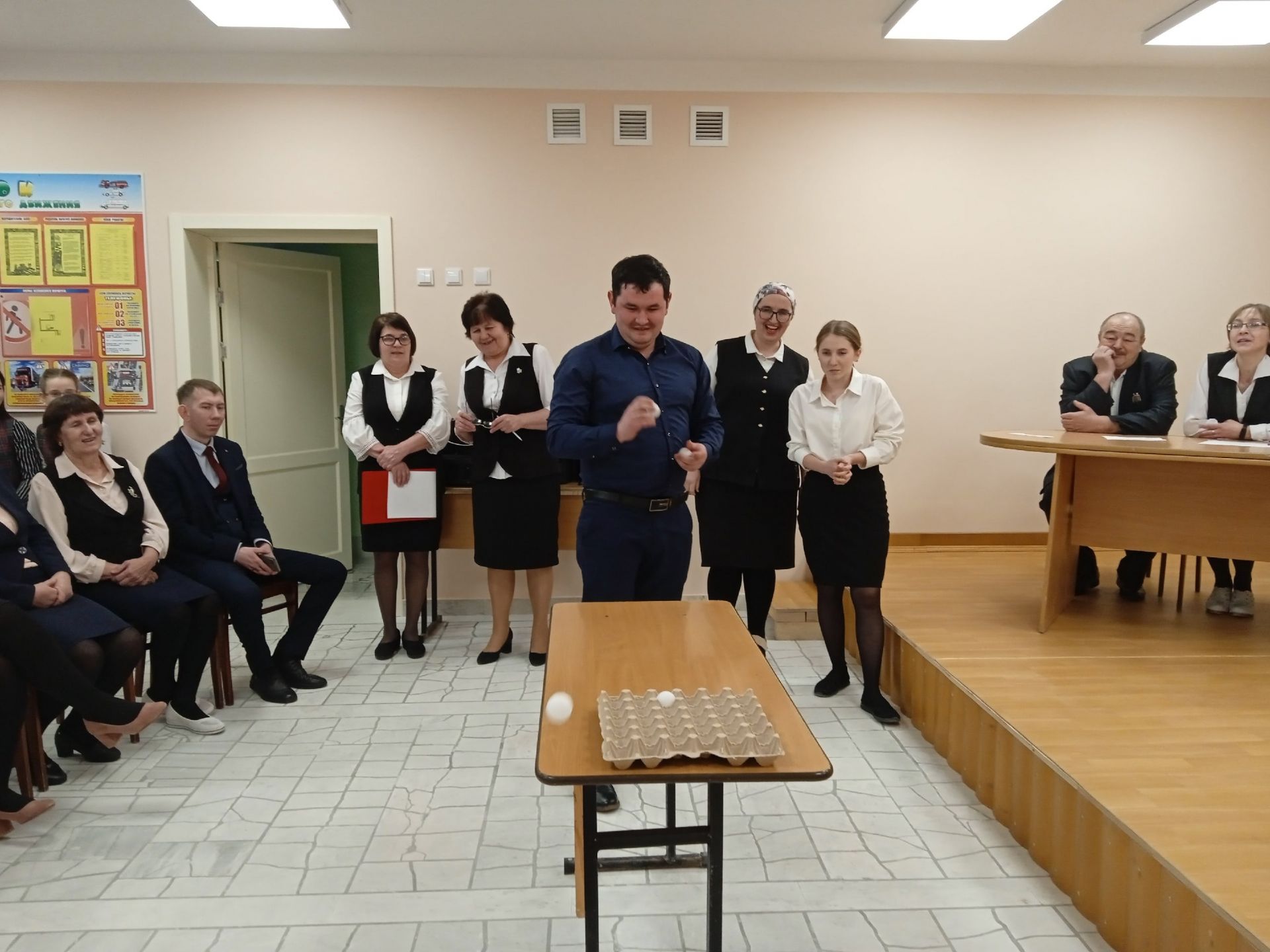 Түбән Шытсу мәктәбендә укытучылар «кыздырды” [+фото]