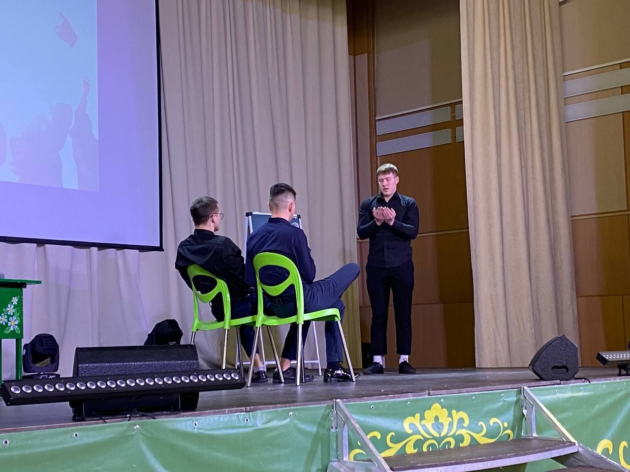 Район мәдәният йортында студентлар көненә багышланга «Студент party” күңел ачу чарасы узды