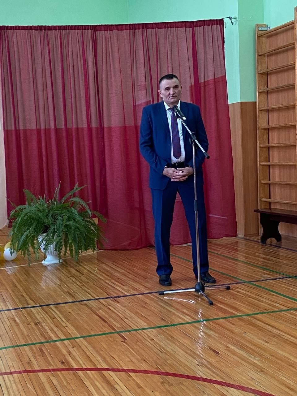 Иштуган мәктәбе 30 еллык юбилеен билгеләп үтте