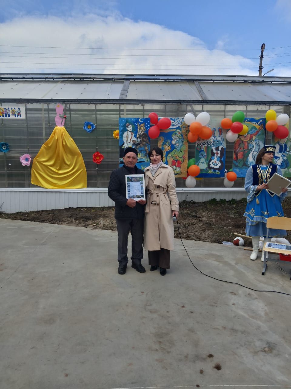 Приют балаларын мич коймагы һәм кайнар пылау белән сыйладылар