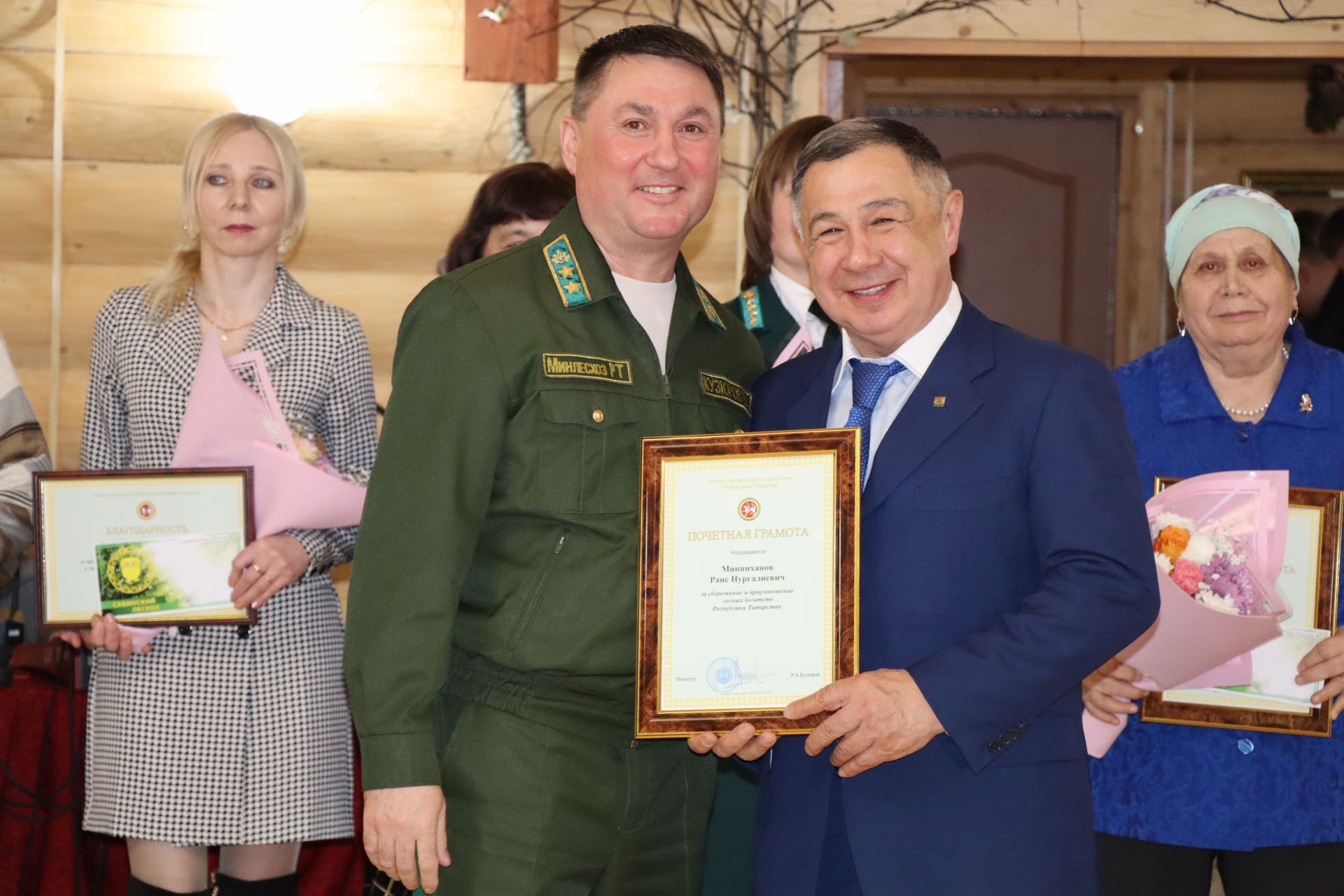 Саба  урманчылары беренчелекне бирмиләр, һәрвакыт  алдынгылар