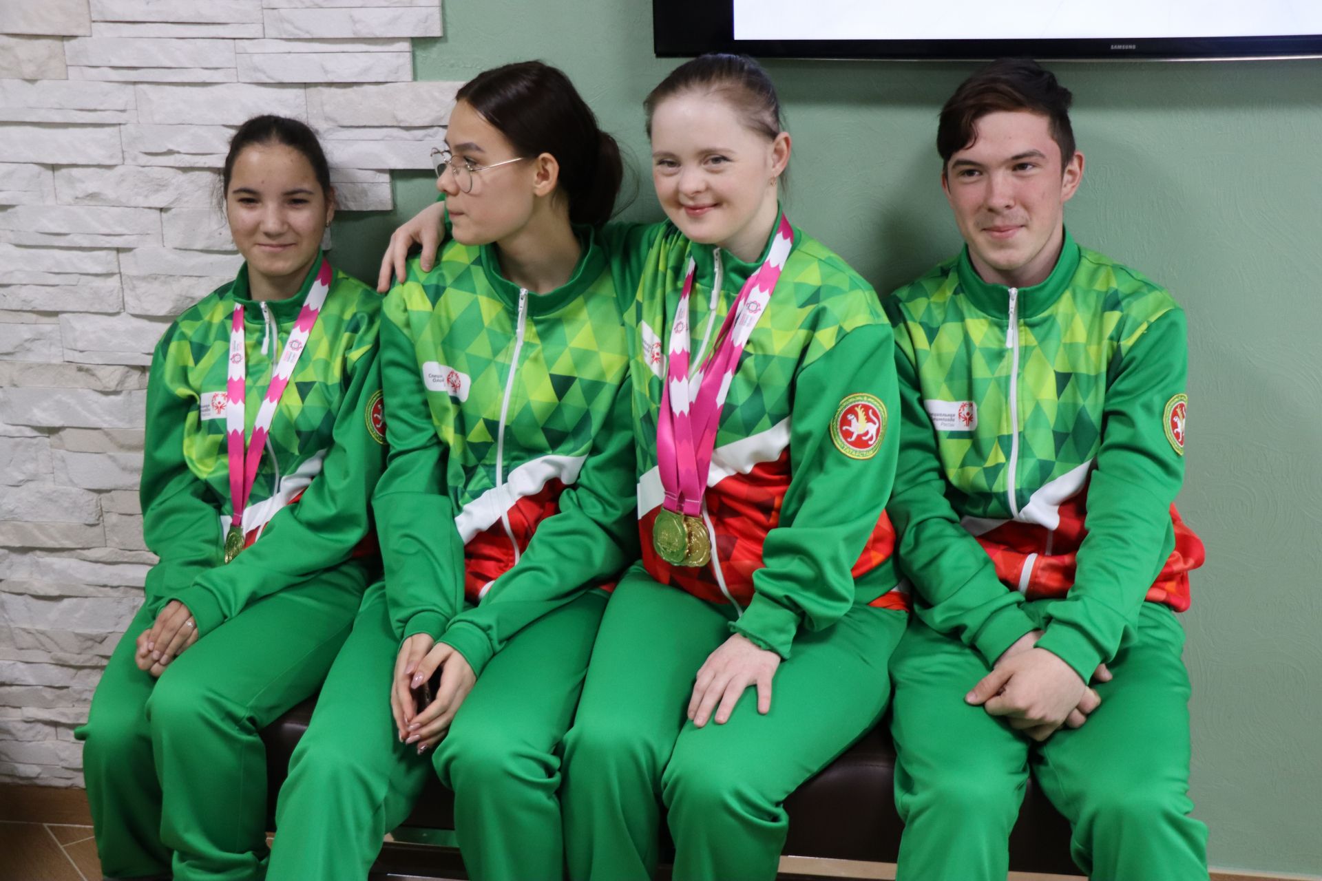 Рәис Миңнеханов Махсус Олимпиаданың Бердәм уеннары җиңүчеләрен тәбрикләде