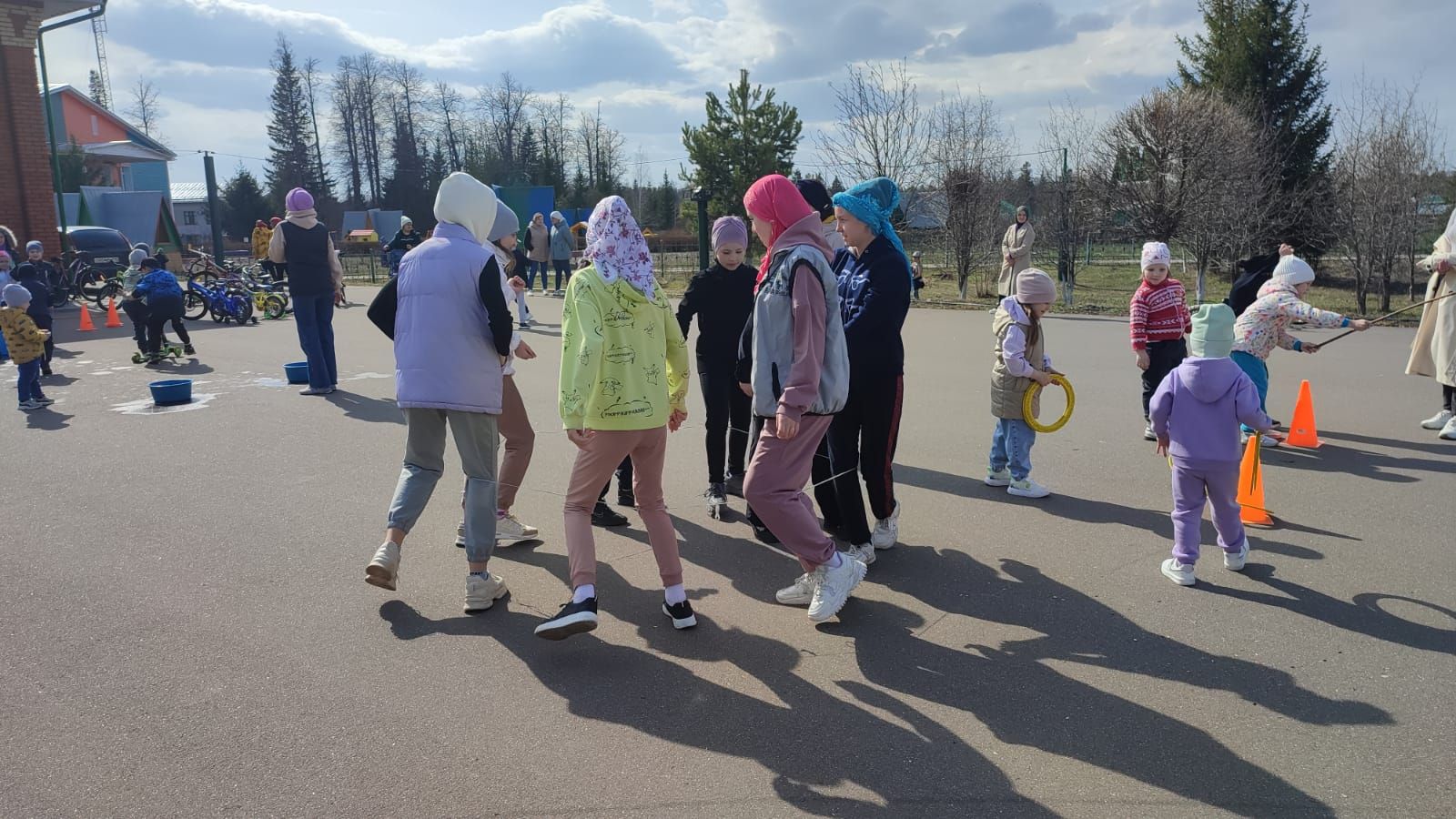 Лесхозда Рамазан гаете көнне балалар өчен бәйрәм оештырылды