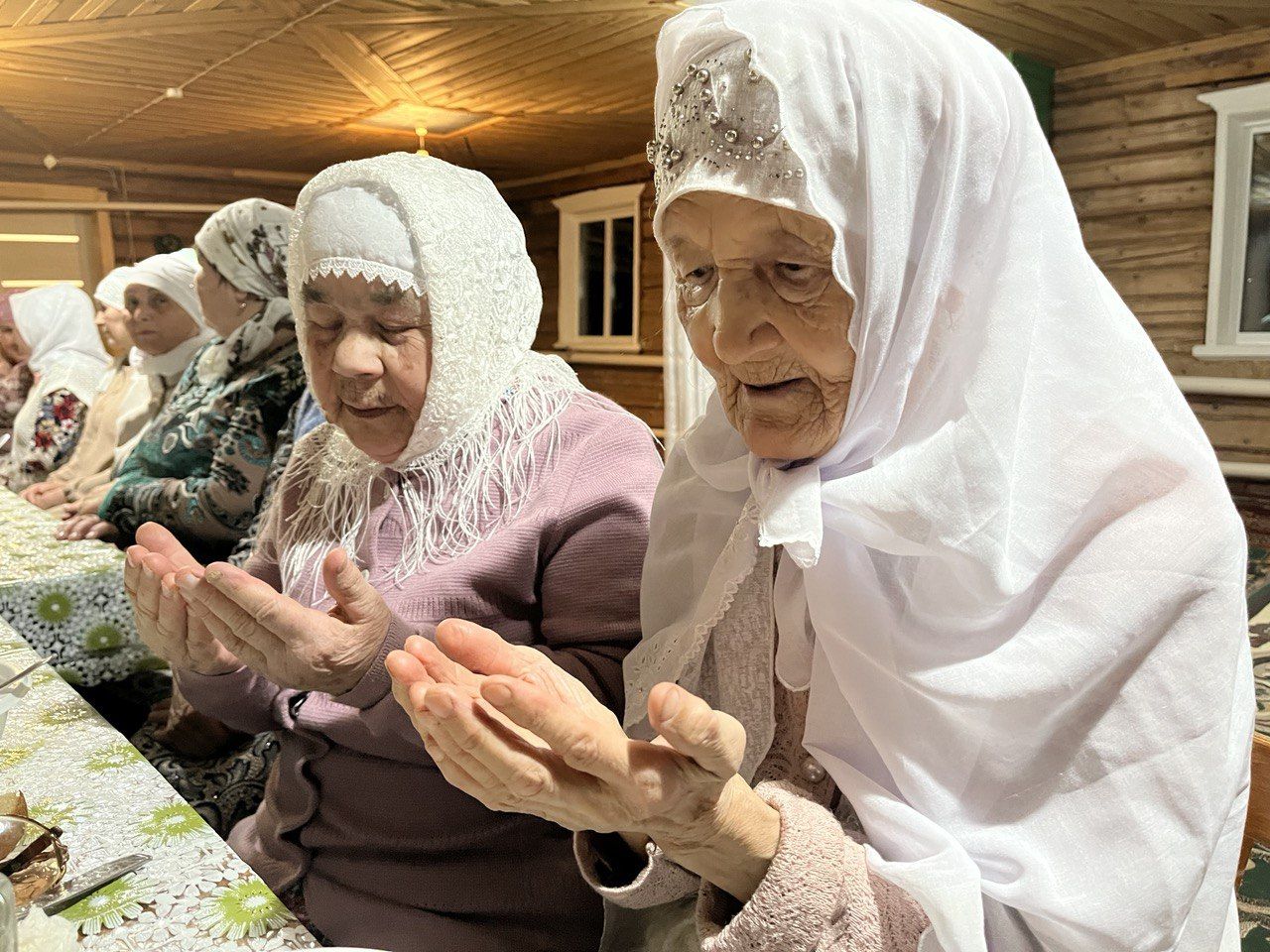 «Татар кызы» җиңүчесе Айгөл Котдусова: Авылыбызның нинди тату, бердәм икәнлеген күреп  сөенештек