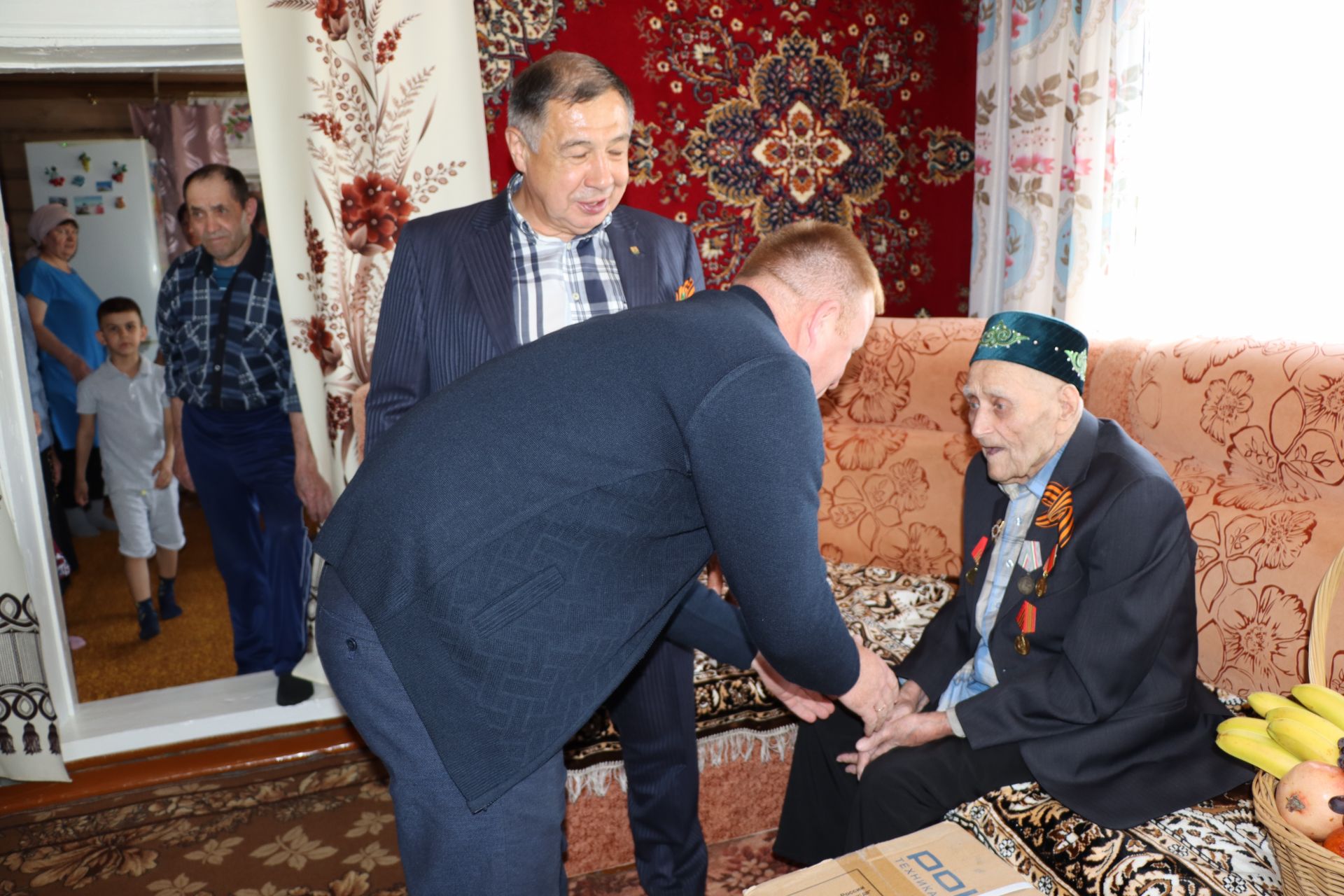 Рәис Миннеханов  Бөек Ватан сугышы  ветераны Хаҗиәхмәт ага Әлмиевны 103 яшь тулуы белән котлады
