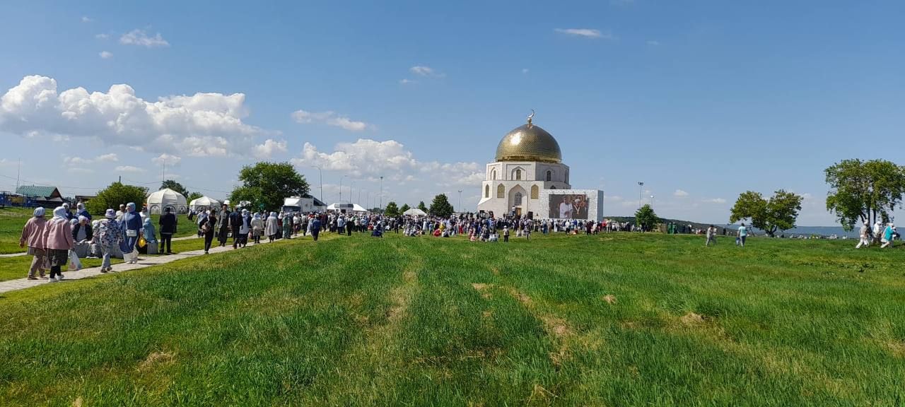 Сабадан 100гә якын кеше Болгарда «Изге Болгар җыены»нда булып кайтты