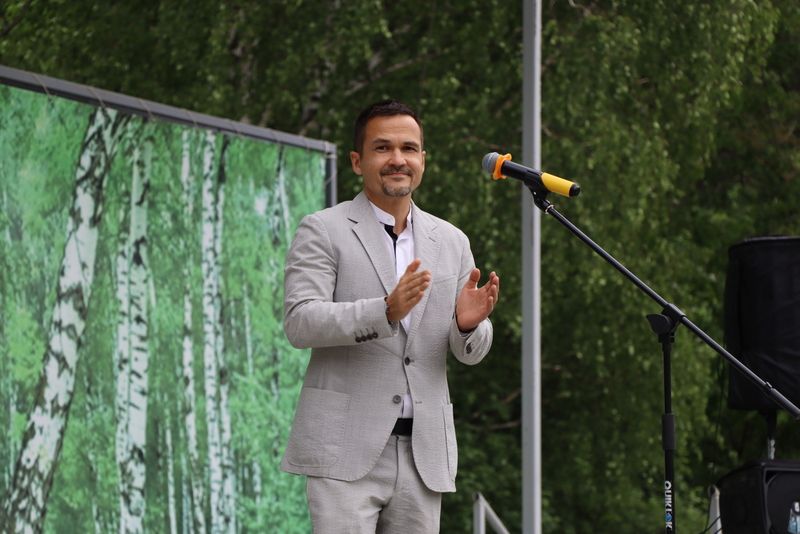 Район эшмәкәрләре үзләренең һөнәри бәйрәмнәрен билгеләп үтте