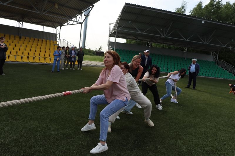Район эшмәкәрләре үзләренең һөнәри бәйрәмнәрен билгеләп үтте