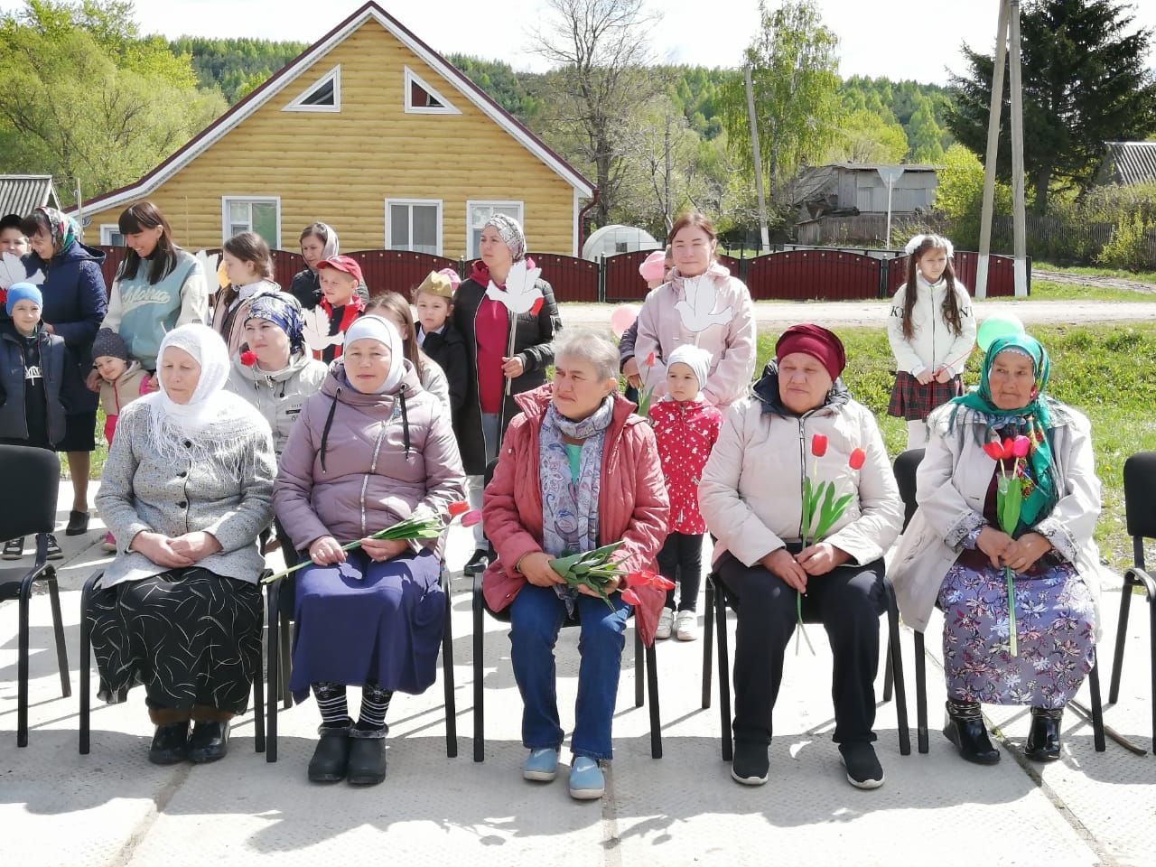 Керәнне авылында Бөек Ватан сугышы каһарманнары истәлегенә обелиск ачылды