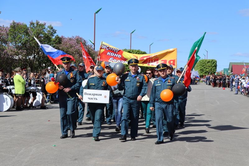 9 Май – Җиңү көнендә  Сабада 5 меңгә якын  кеше  парадка чыкты