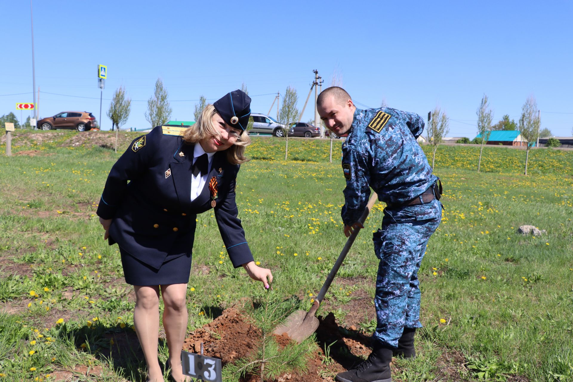 Бәйрәм көнне Сабадагы  Җиңү аллеясенә 43 төп агач утыртылды