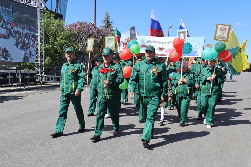9 Май – Җиңү көнендә  Сабада 5 меңгә якын  кеше  парадка чыкты