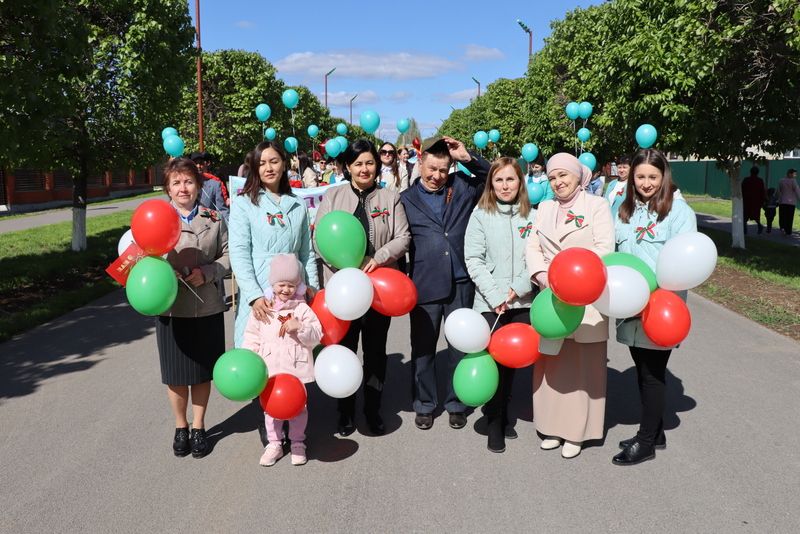 9 Май – Җиңү көнендә  Сабада 5 меңгә якын  кеше  парадка чыкты