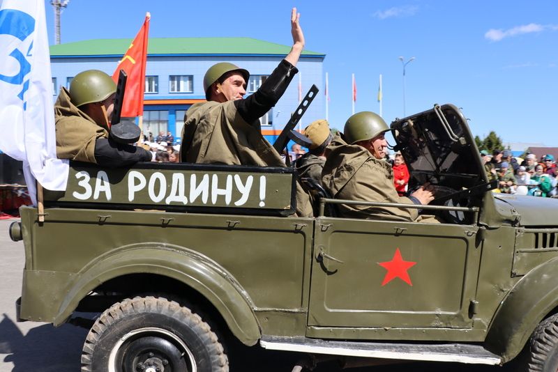 9 Май – Җиңү көнендә  Сабада 5 меңгә якын  кеше  парадка чыкты