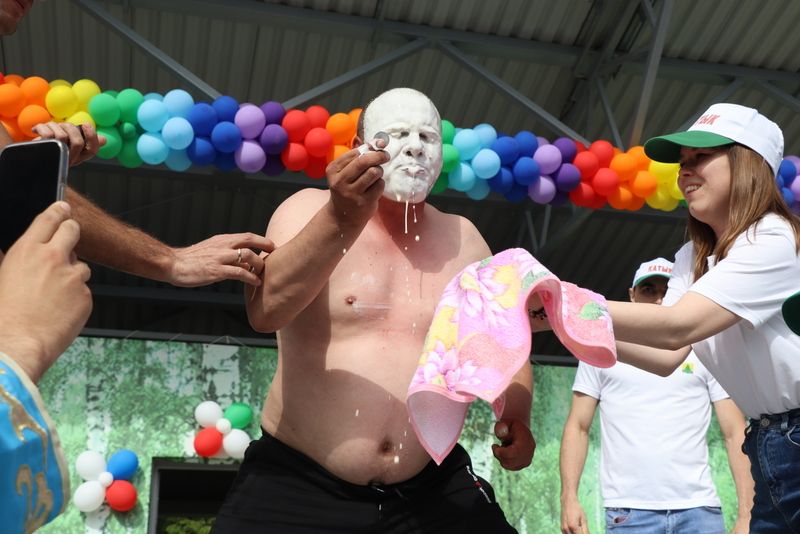 Сабантуйның сабан һәм  җыр бәйгесе батырлары тәкә  алды