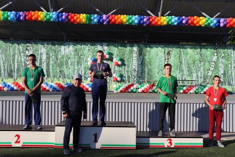 Делюс абсолют батыр калды, яшүсмерләр арасында Нияз Хәлиуллин барысын  да шаккаттырды