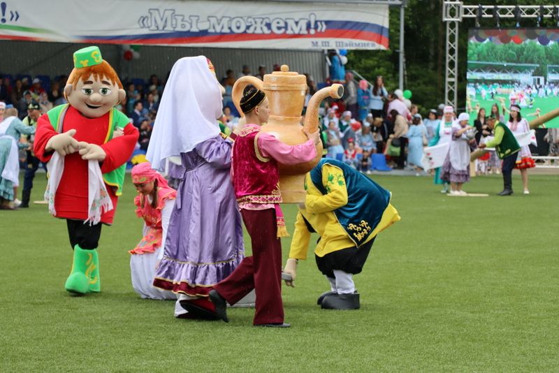 Сабантуйның сабан һәм  җыр бәйгесе батырлары тәкә  алды