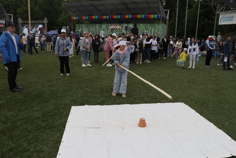 Сабантуйның сабан һәм  җыр бәйгесе батырлары тәкә  алды