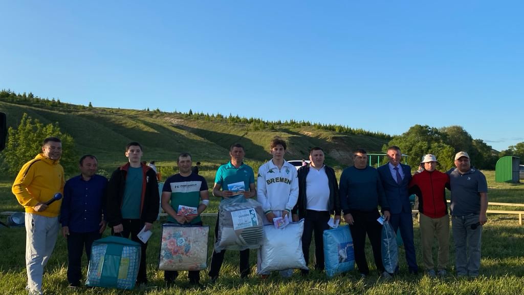Олы Кибәчедә татарча көрәштә абсолют батыр булып Язнур Гарипов калды