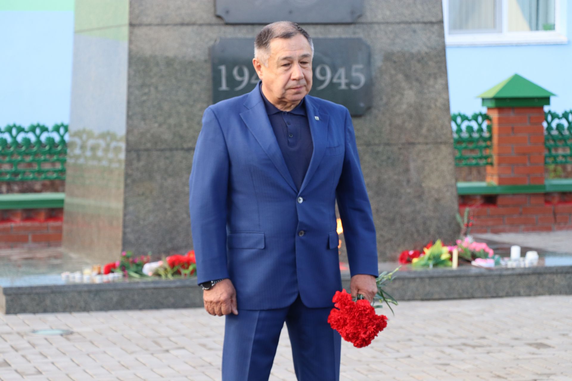 Сабада хәтер шәмнәре  кабынды