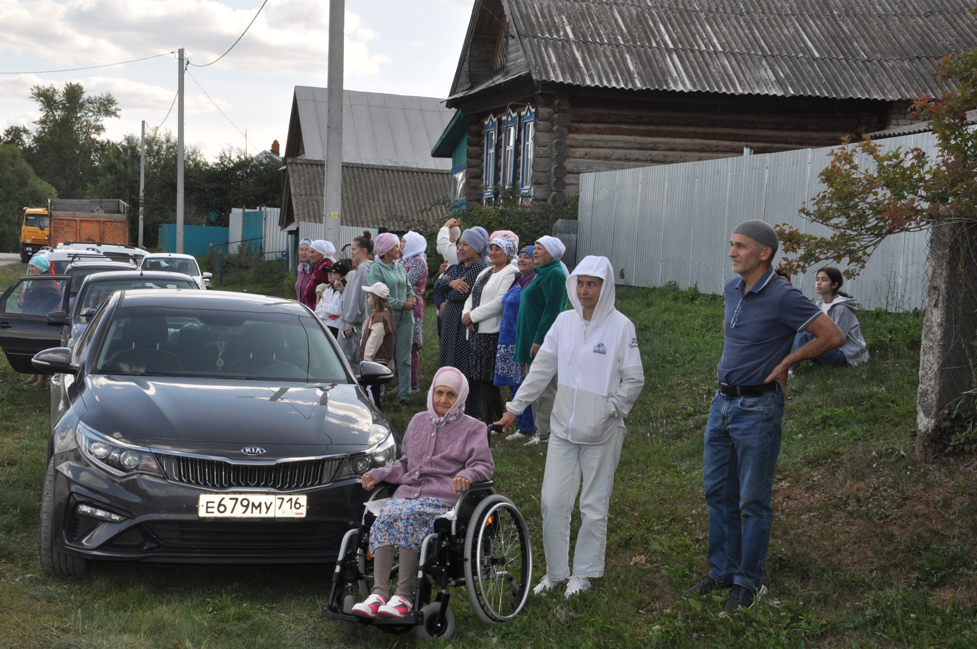 Урта Нырты авылында төзелүче мәчеткә ай кую тантанасы булды [фоторепортаж]