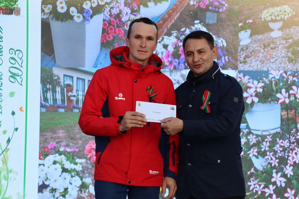 Бүген Сабада Республика көнен билгеләп үттеләр