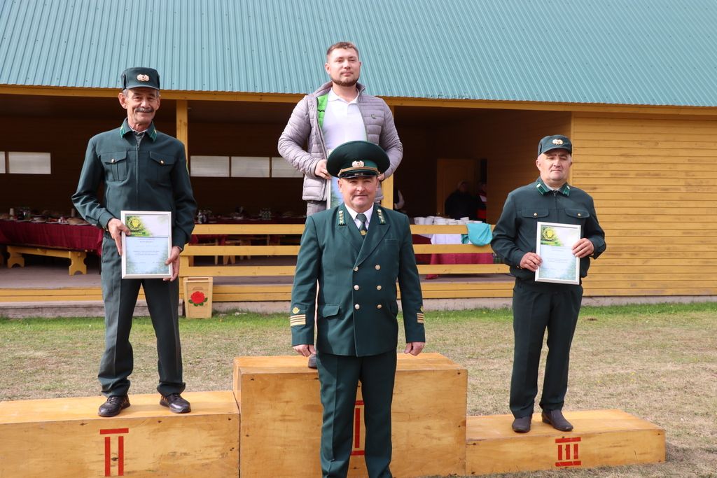 Саба урманчылыгында  үз  һөнәренең  осталары  ачыкланды