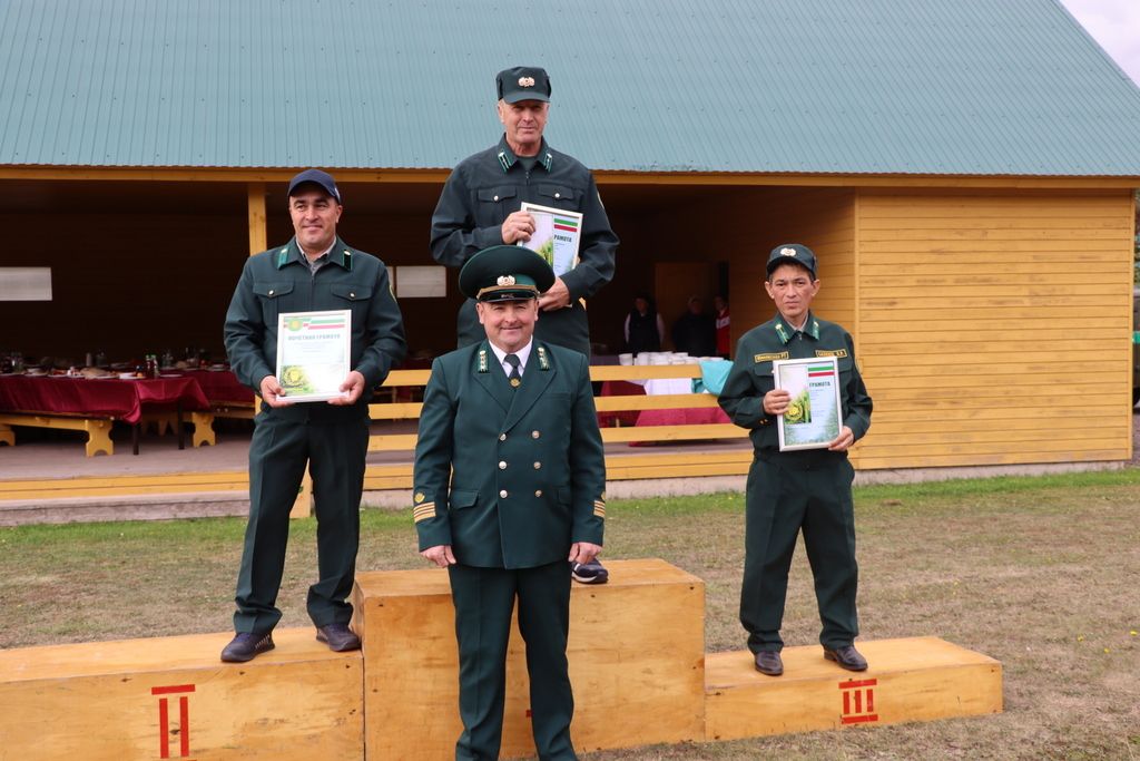 Саба урманчылыгында  үз  һөнәренең  осталары  ачыкланды