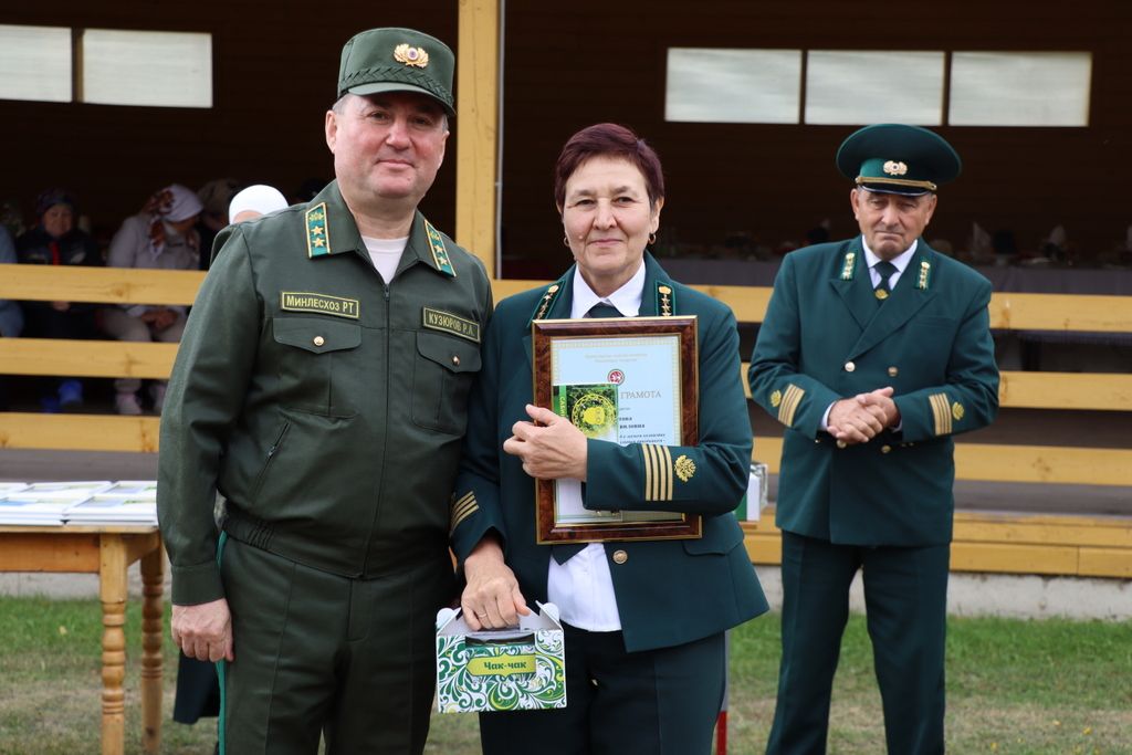 Саба урманчылыгында  үз  һөнәренең  осталары  ачыкланды