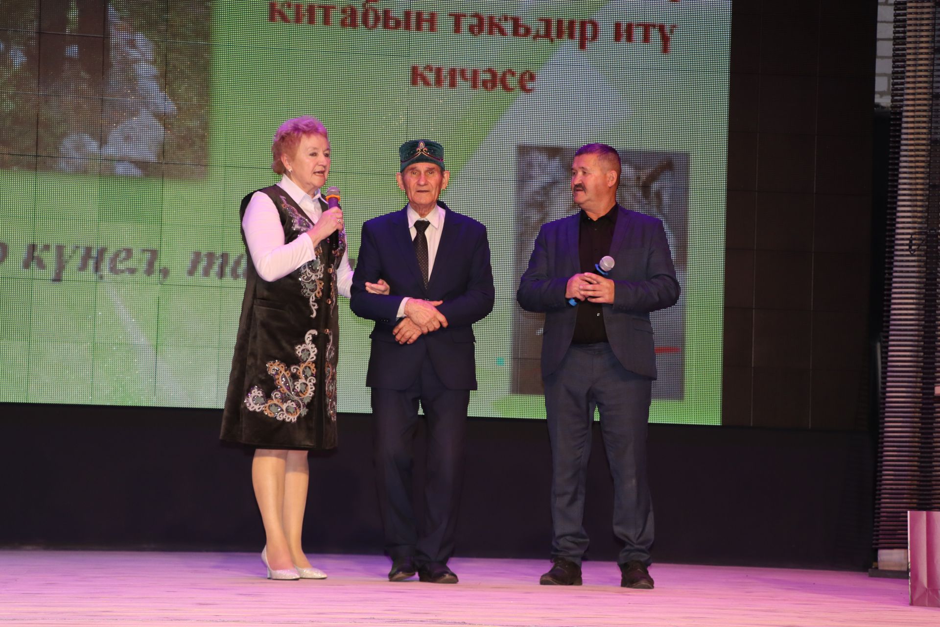 “Милләтебезне Рөстәм кебек асыл егетләр күтәрә”