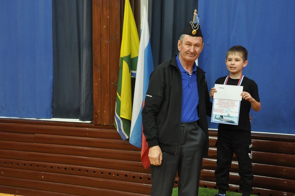 Сабада подводниклар балаларны, үсмерләрне көрәштерде